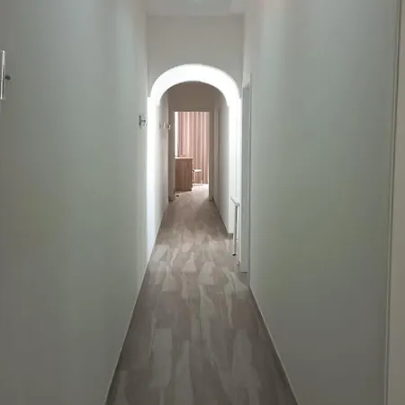 Lourdes Penthouse 3 Bedrooms דירה Għajnsielem
