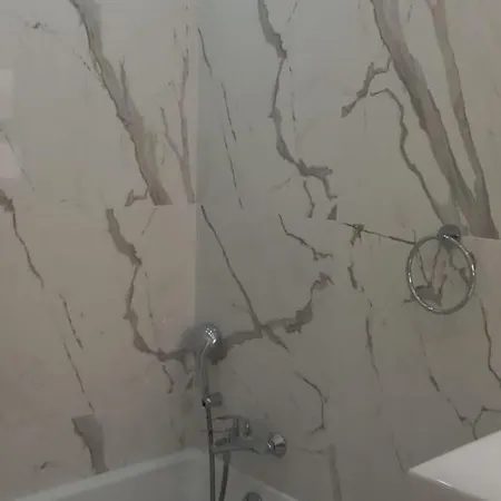 Lourdes Penthouse 3 Bedrooms * Għajnsielem