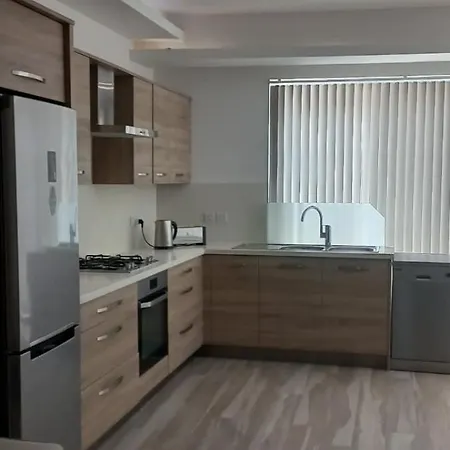 Lourdes Penthouse 3 Bedrooms *