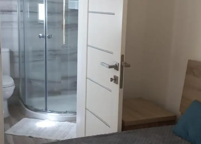 Lourdes Penthouse 3 Bedrooms Għajnsielem